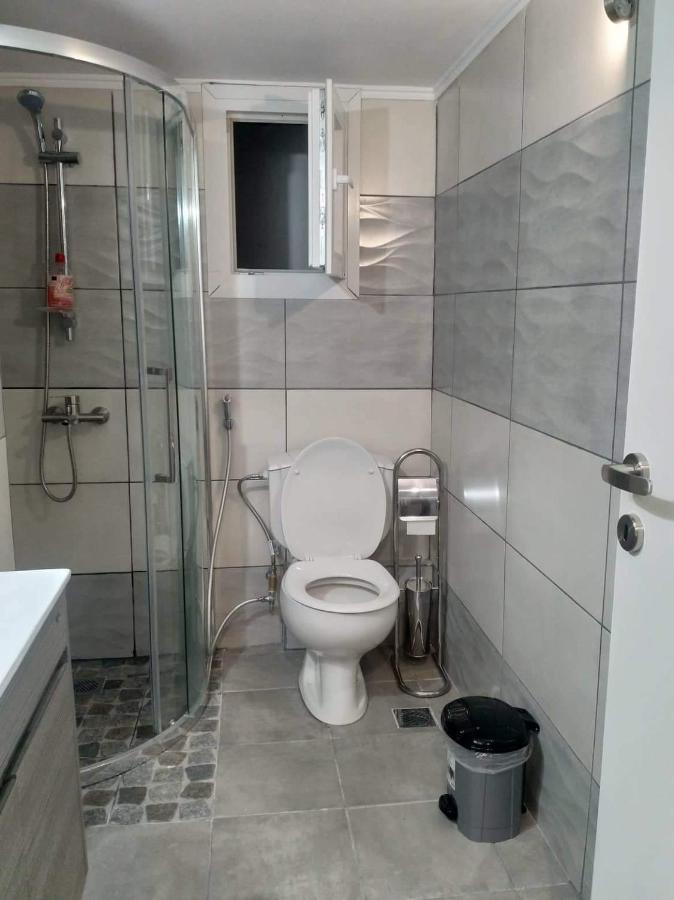 A Convenient Apartment In The Heart Of Aten Exteriör bild